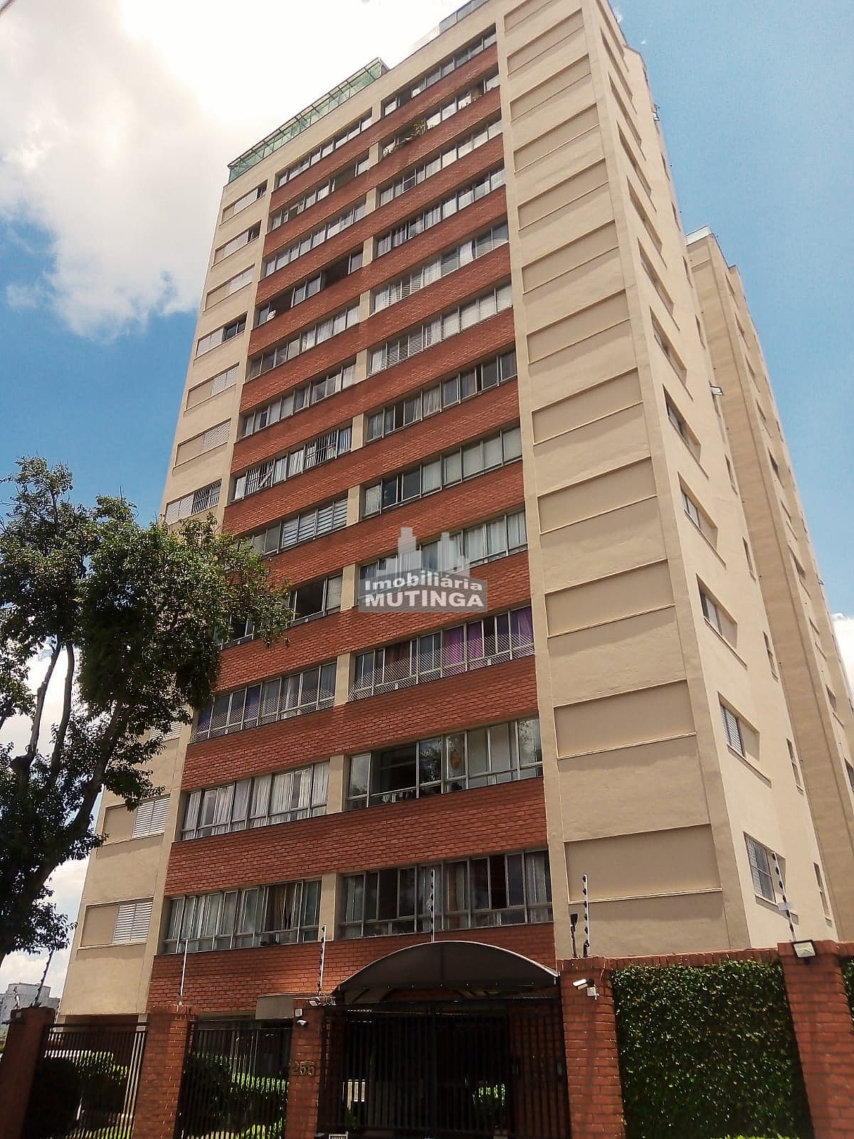 Apartamento So Paulo   Vila Pereira Barreto  Cond. Ed. Metrpolis